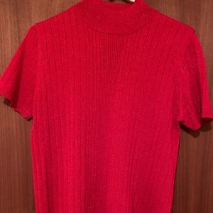 Women’s red short sleeve top with gold flecks size medium